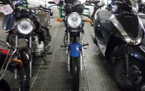 YAMAHA YBR125