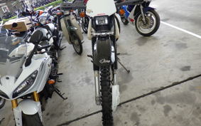 HONDA XR400