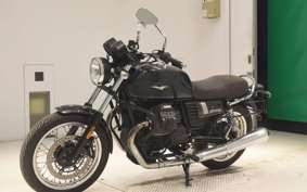 MOTO GUZZI V7 3 SPECIAL 2021