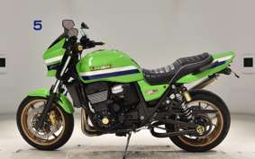KAWASAKI ZRX1200 D ZRT20D