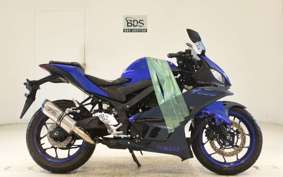 YAMAHA YZF-R25 A 2015 RG74J