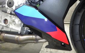 BMW M1000R 2024