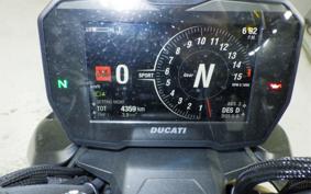 DUCATI STREETFIGHTER V4 SP 2023