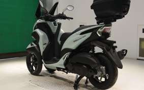 YAMAHA TRICITY 155