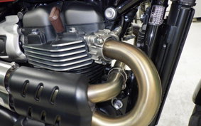 TRIUMPH SCRAMBLER 900 2023