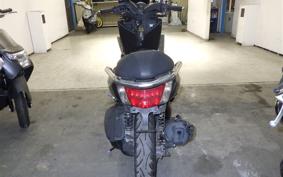 YAMAHA N-MAX