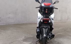 YAMAHA TRICITY 125 SE82J