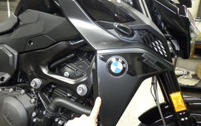 BMW F900R 2025