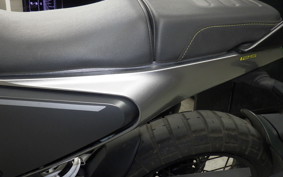 HUSQVARNA SVARTPILEN 125 2023