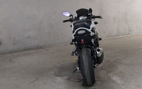 SUZUKI GSR750 C5112