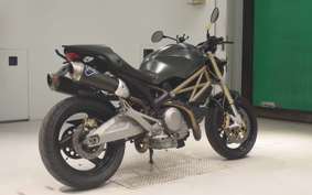 DUCATI MONSTER 696 2013