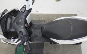 YAMAHA TRICITY 125 SE82J