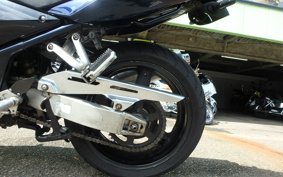 SUZUKI BANDIT 1200 2003 GV77A