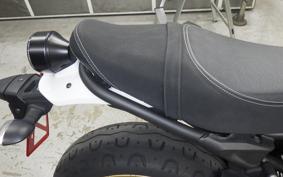 YAMAHA XSR700 2022 RM22J