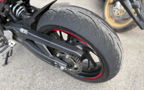 HONDA CB650F 2017 RC83