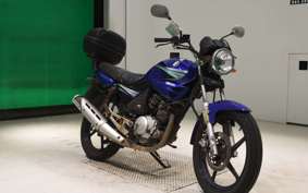 YAMAHA YBR125 2025