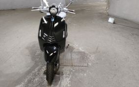 VESPA  VESPA 946RIKORUDO ..