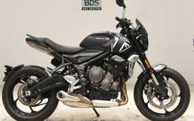 TRIUMPH TRIDENT 660 2022