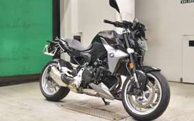 BMW F900R 2023