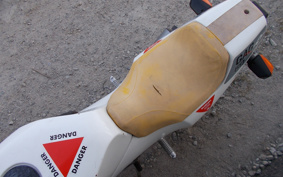 SUZUKI GYAGU LA41A