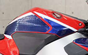 HONDA CBR1000RR 2017 SC77