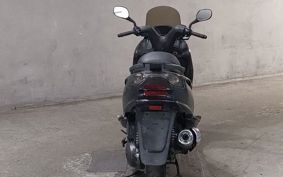 YAMAHA MAJESTY 125 SE27