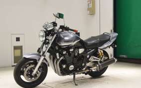 YAMAHA XJR1300 2018 RP03J