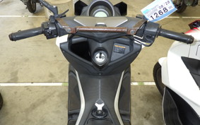 YAMAHA N-MAX 155 A SG50J