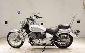 YAMAHA DRAGSTAR 250 VG02J