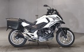 HONDA NC750X 2017 RC90
