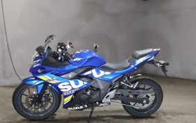 SUZUKI GSX250 R DN11A