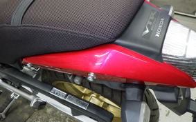 HONDA VTR 250 Gen. 2 MC33