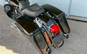HARLEY FLHXSE CVO 2010 PZ8
