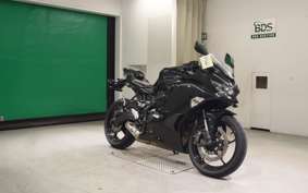 KAWASAKI ZX-25R