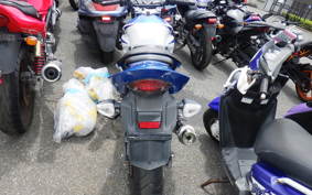 SUZUKI GSR250