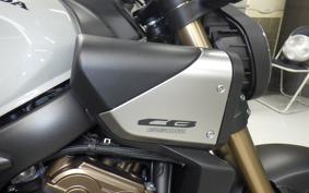 HONDA CB650R E-Clutch 2025 RH17