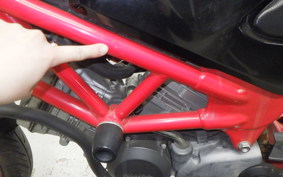 HONDA VTR 250 Gen. 2 2024 MC33