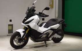 HONDA X-ADV 750 2025