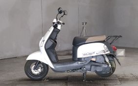 YAMAHA CUXI 100 C1DW