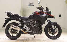 SUZUKI V-STROM 250 A