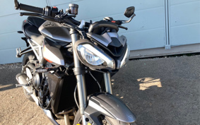 TRIUMPH  TRIUMPH  STREET  TRIPLE RS 2024 HDA614