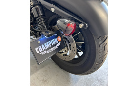 HARLEY XL883N 2010 LE2