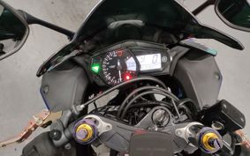 YAMAHA YZF-R25 RG10J