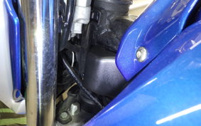 SUZUKI GSR250 2011
