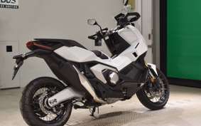 HONDA X-ADV 750 2026 RH21