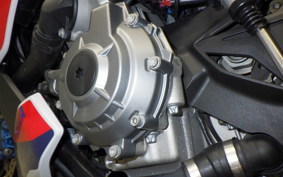 BMW M1000R 2023