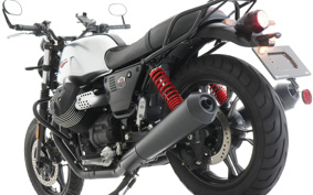 MOTO GUZZI V7 3 STONE S 2020