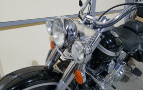 HARLEY FLSTCI 100TH 2003 BWB