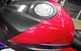 HONDA CBR600RR 2021 PC40