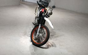 YAMAHA SEROW 250 DG17J